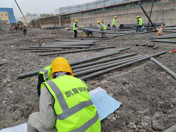 贵阳螺栓球网架结构